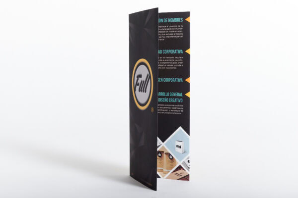Brochure tipo cuadríptico vertical