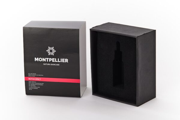 Caja semi rígida deslizable con espuma