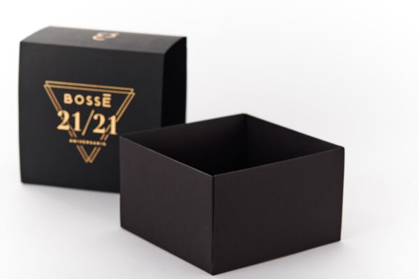 Caja Blanda deslizable con tinta dorada