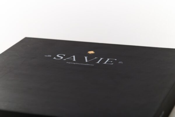 Caja de tapa y base cuadrada