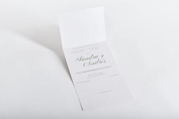 Invitaciones blancas elegantes