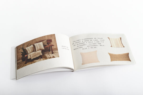 Libro pasta blanda vintage minimalista